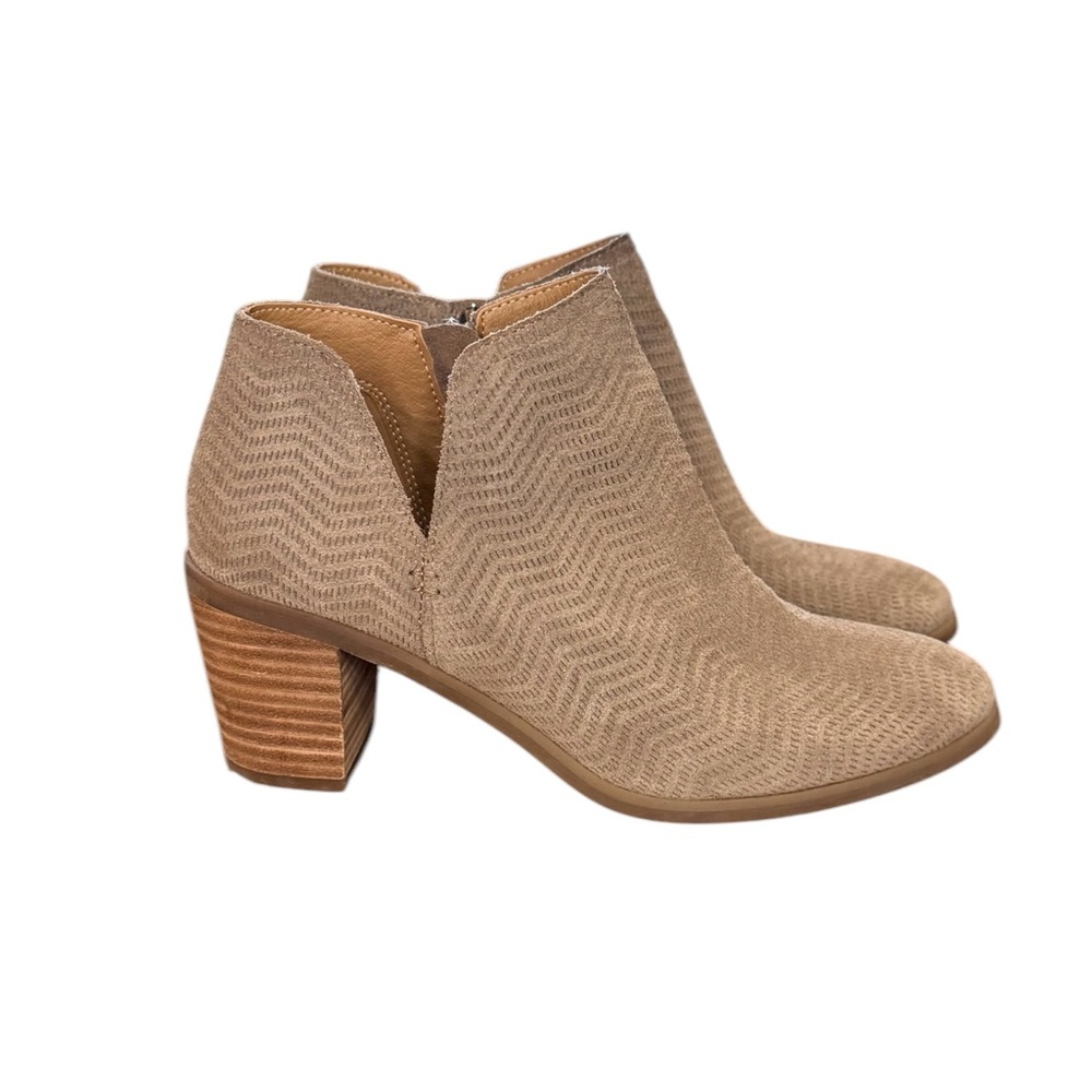 Lucky Brand Parnesa Perforated Suede Bootie Tan Women’s Size 7.5 - Picture 1 of 9